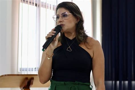 Secretaria Municipal De Educa O De Itaperuna Capacita Educadores Para