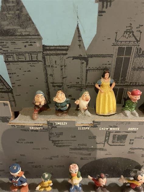 Rare Vtg Store Display 1960s Marx Disneyland 34 Hand Painted Disneykins