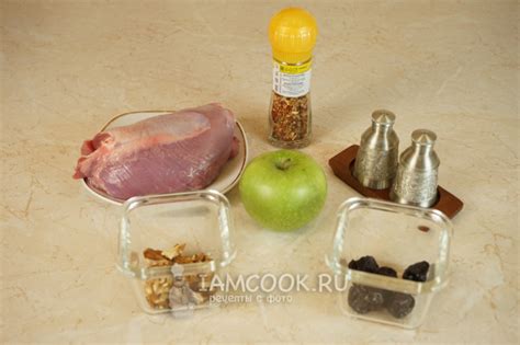 Фаршированное бедро индейки в духовке — рецепт с фото пошагово