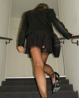 Mature Upskirts Low Angle Porn Pictures Xxx Photos Sex Images Pictoa