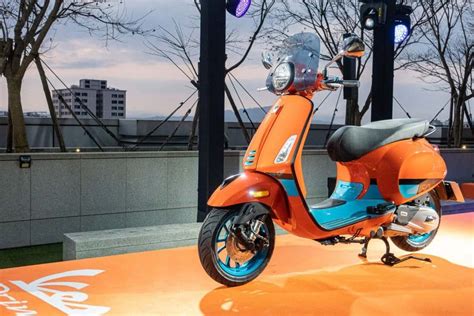 車訊｜色彩繽紛的時尚大秀！限量100台的2023 Vespa Primavera Se幻彩特仕版登場！ Hymmototw 車輛情報