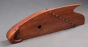 Гусли. Псковские этнографические крыловидные гусли. Новгородские гусли ...