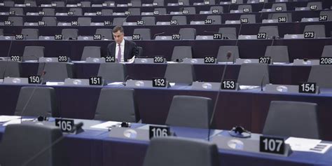 Il Parlamento Europeo Ha Sospeso La Discussione Di Tutte Le Norme Che