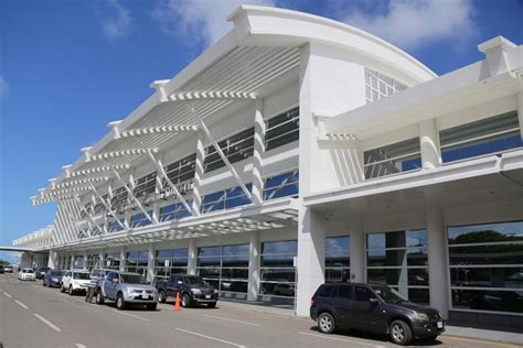 Airlines that fly to and from Antigua Airport (ANU)