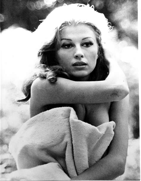 Naked Anita Sanders Added 07 19 2016 By DragonRex