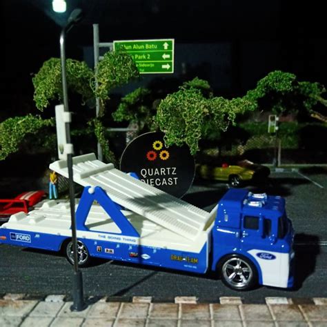 Jual Hot Wheels Premium Loose Ford C800 Truck Team Transport Shopee Indonesia