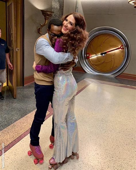 D Arcy Carden Thedarcyeffect Nude OnlyFans Leaks The Fappening Photo 3650444 FappeningBook