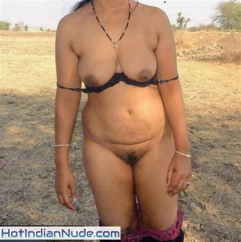 Aunty Big Boobs Page 2 Of 5 Sexy Indian Xxx Sex Pics Hot Indian Nude