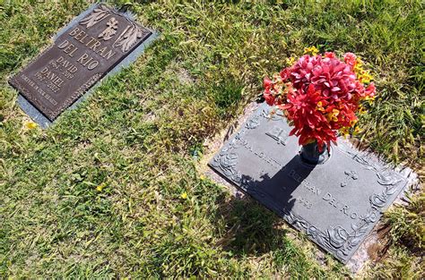 A surprising historic grave at Loretto memorial chapel in Loretto TN 18