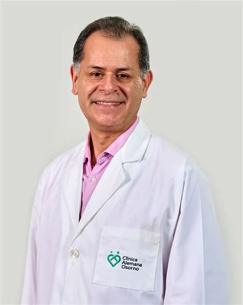 Dr Raúl Enrique Aguilar Torres Clínica Alemana Osorno