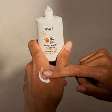 Mua Kem Chống Nắng Kiểm Soát Dầu Babe Laboratorios Super Fluid Mattifying Suncreen SPF 50 50ml
