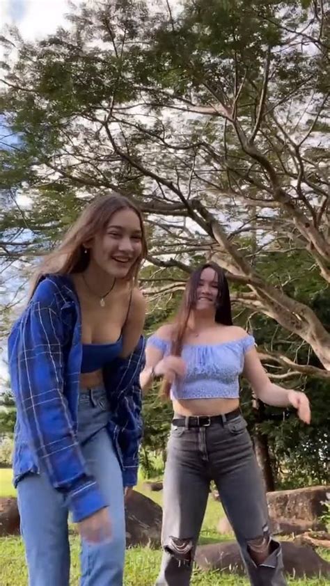 5 Hot Sexy Ayiana Randolph Bikini Pics