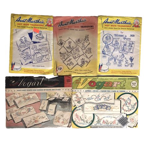Vtg Aunt Martha S Vogart Hot Iron Transfer Patterns 5 Pkg 2 Sealed 3