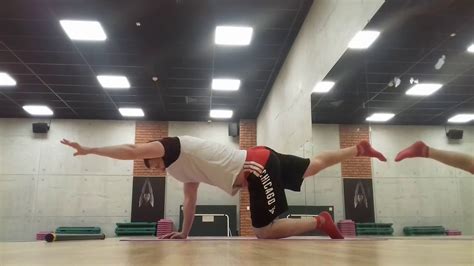 Здоровая спина. Лечебная физкультура (комплекс упражнений для спины ...