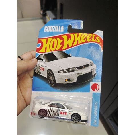 Hot Wheels Nissan Skyline Gt R Godzilla Bcnr Shopee Malaysia