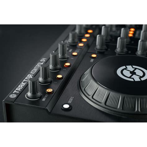B-Stock - Native Instruments Traktor Kontrol S4 mk1 - Pro DJ Software ...
