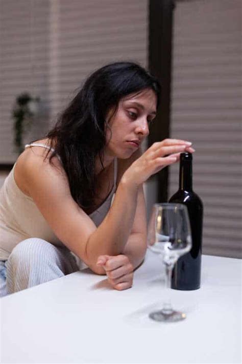 The Connection Between Alcoholism And Anxiety