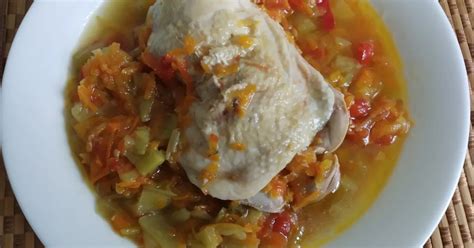 Куриные окорочка тушенные с овощами рецепт с фото пошаговый от Наташа ...