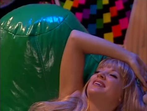 Fucking Naughty Blonde Giving Her Pussy To Gifted Friend Cnn Amador