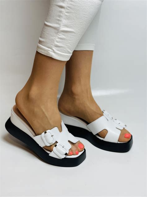 Женские шлёпанцы Y.Ferra 36 Белый 2615 от продавца: Makaletti – в ...