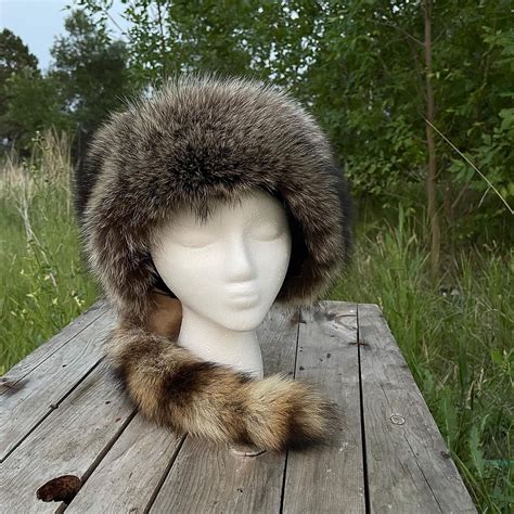 raccoon davy crockett hat volk furs