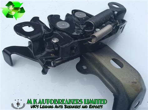 Nissan Note E11 Windscreen washer Water Tank/Reservoir With Pump Motor ...