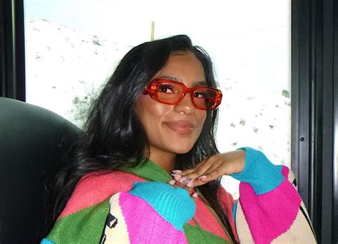 Como Aplicar Um Batom Nude E Inspira Es Perfeitas Para Usar No Outono