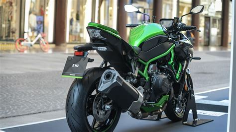 VIDEO la naked Kawasaki Z H SE e le altre novità a MIMO