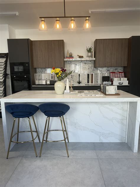 Quartz Vs Laminate Kitchen Countertops Which Option Is Better