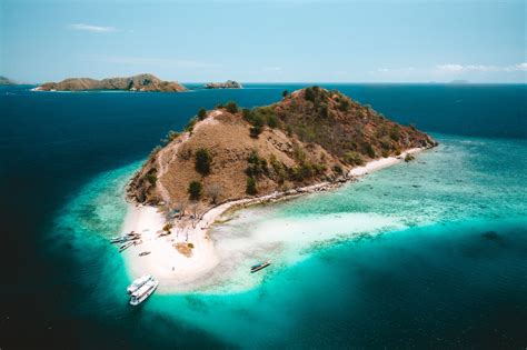 KOMODO ISLANDS – Ultimate Guide to a Komodo Islands Boat Tour
