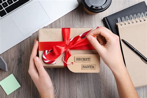 Много новогодних подарков до 500 рублей | Подборки | WB Guru