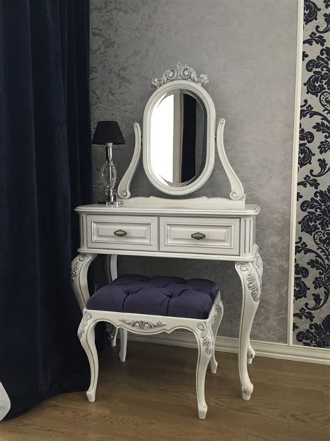 Массив туалетный столик угловой - 84 фото