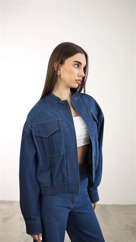 Бомбер джинсовый купить