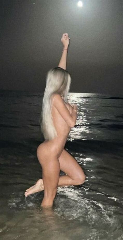 Judith Nude Porn Pictures Xxx Photos Sex Images Pictoa