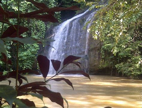 Wisata Alam Air Terjun Tanah Merah Berwisata Di Kota Tepian Dan