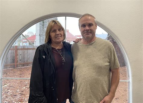 Run by Keizer couple, Soaring Heights reunites families, houses people