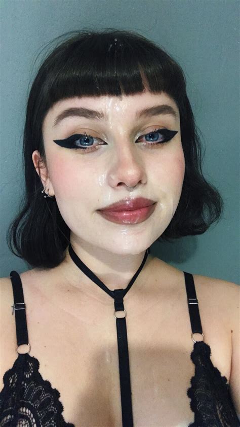 Cum On My Face It Gets Me Horny Scrolller