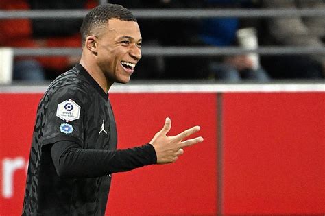 VIDÉO Kylian Mbappé sur la scène de lOlympia quelques heures après