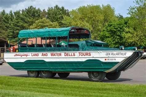 Dells Duck Land And Water Tours Wisconsin Dells Redaktionelles