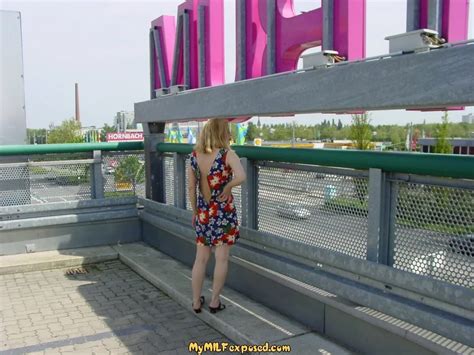 My Milf Exposed Bit Of Public Flashing Pics Xhamster