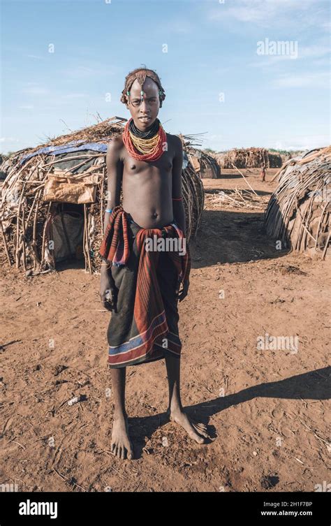 Omorate Omo Valley Ethiopia May 11 2019 Portrait Of Teenager From