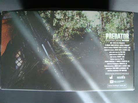 Supekutoruman Dx Predator Mms Hot Toys