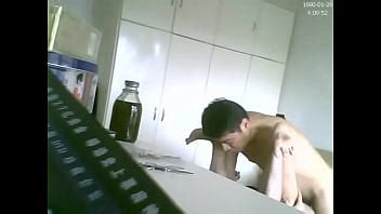 Tio me insertó con su esposa en su espalda XVIDEOS