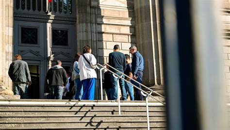 Aurillac Le Tribunal D Grad En Marge D Une Manifestation F Ministe