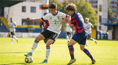 U 18 Junioren gewinnen gegen USA DFB Deutscher Fußball Bund e V