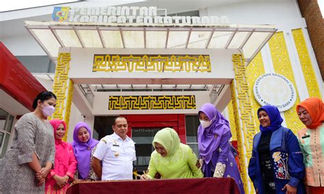 Resmikan Gedung Dekranasda Batubara Nawal Harapkan Bisa Tunjang