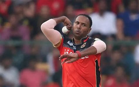 Top 5 Best Bowling Performances By Rcb Players In Ipl History