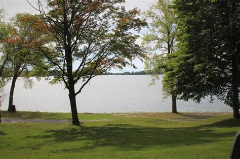 6301 French Lake Path Faribault Mn 55021 Mls 5326814 Redfin