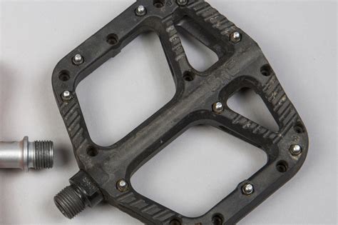 Bike Pedals Composite Mountain Bike Pedals Sports & Outdoors Cycling ...