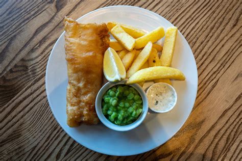 New lunch menu offer to entice customers - Clacton Pier